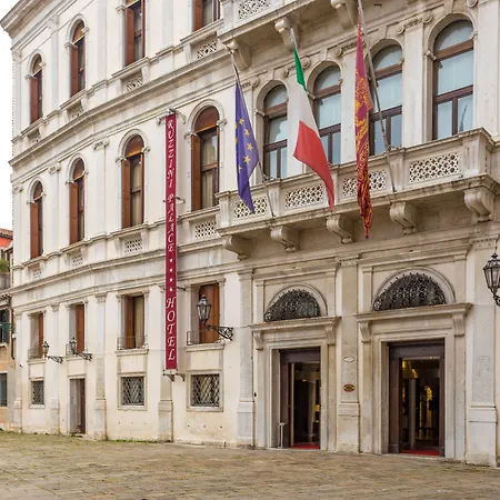 Ruzzini Palace Hotel-3